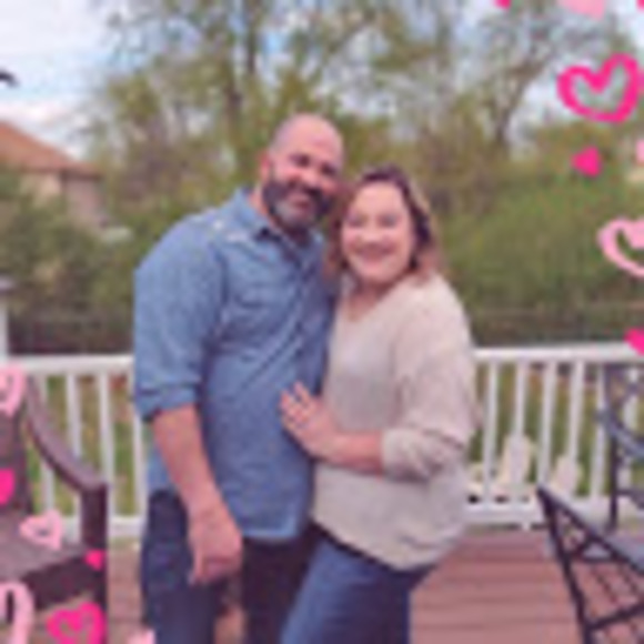 Meet your Posher, Stephanie - Picture 1 of 1